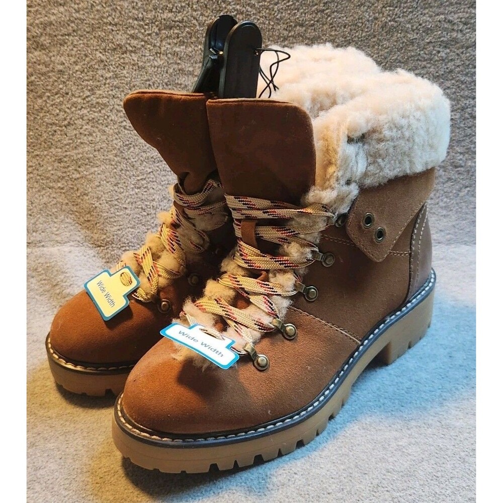 Women's Cozy Hiker Boot By Time and Tru Memory Foam Brand NWT 8.5W
